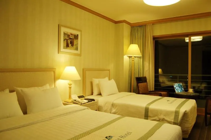 Jeju Sunshine Hotel 3*,  South Korea